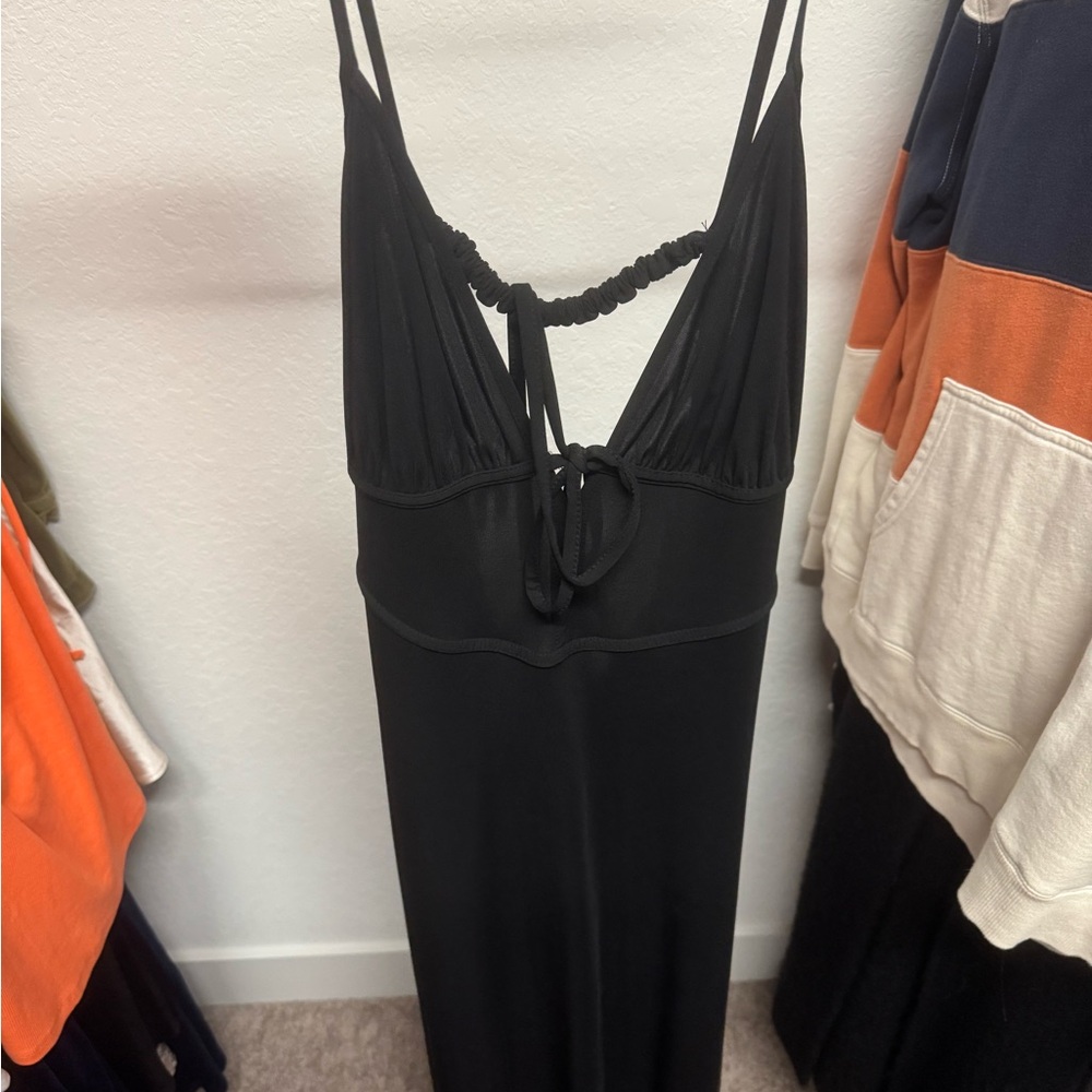 Elegant Black Maxi Dress